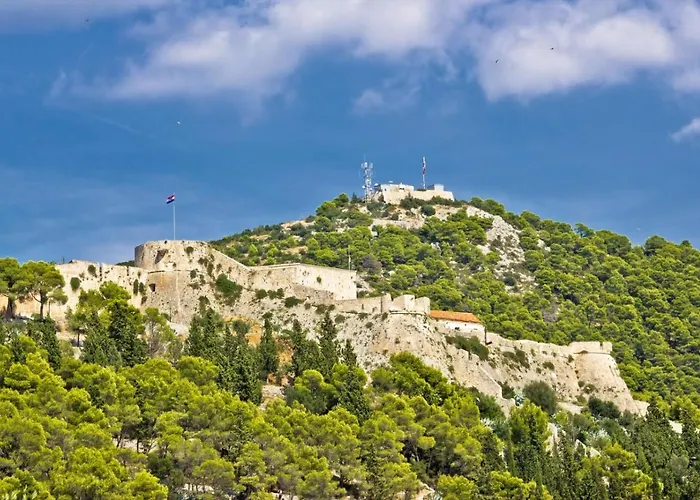 Lejlighed In With Sea Views, Terrace, Air Conditioning, Wifi 3615-5 Hvar Town