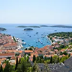 In With Sea Views, Terrace, Air Conditioning, Wifi 3615-5 Apartament Hvar Town